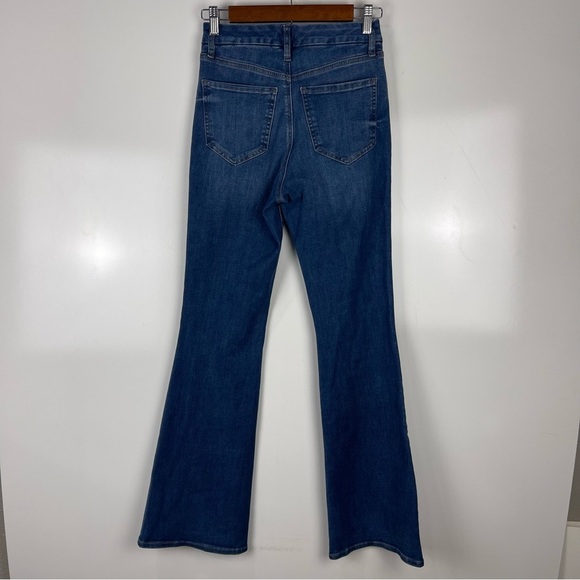 EXPRESS High Rise Flare Jeans Ultra Hyper Stretch Blue Women's Size Small 0 2 4 - Picture 2 of 9